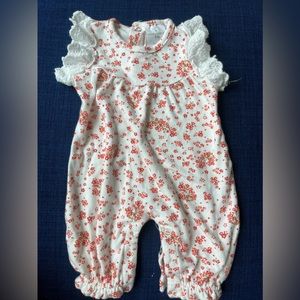 Laura Ashley baby girl outfit 0-3 months